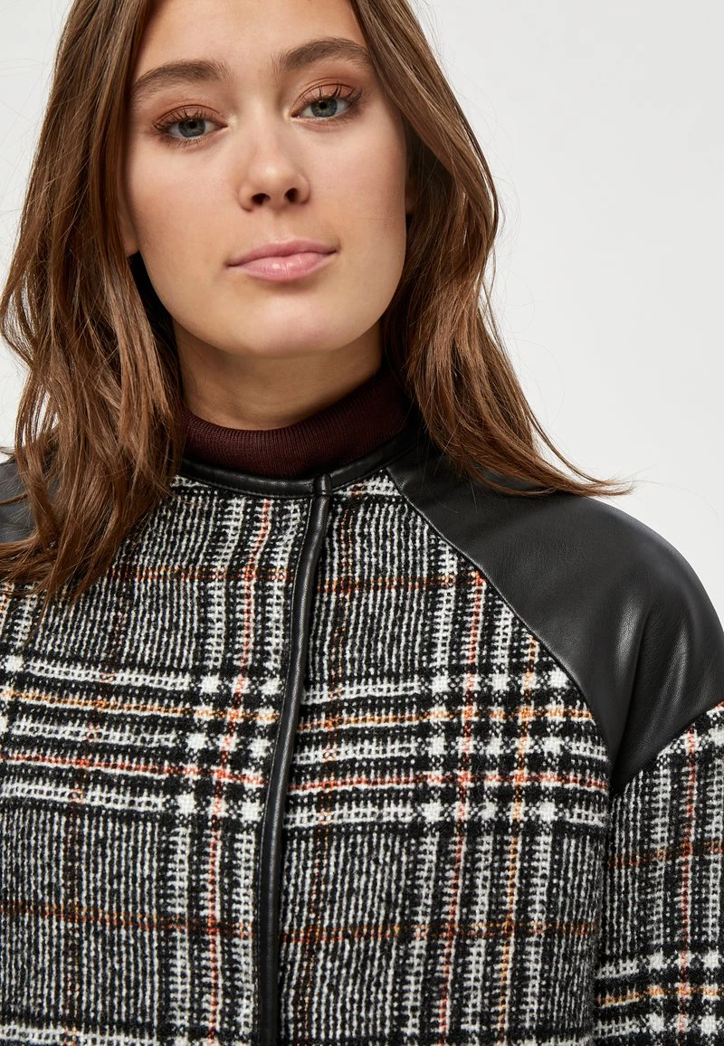 PEPPERCORN Femme JUNE Manteau Classique Checked 3 PEPPERCORN Femme JUNE Manteau Classique Checked – Image 3