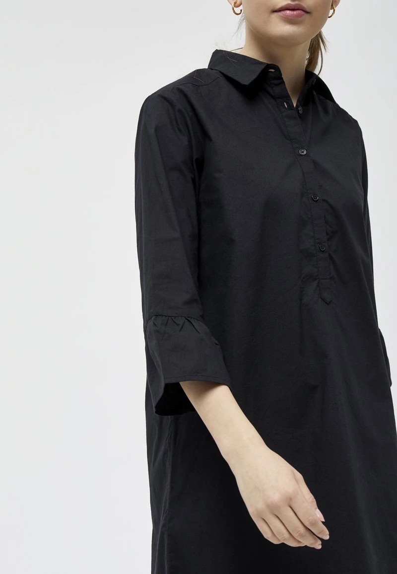 PEPPERCORN Femme RAMIS Robe Chemise Black 4 PEPPERCORN Femme RAMIS Robe Chemise Black – Image 4