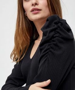 PEPPERCORN Femme LISET Pullover Black -Promos PEPPERCORN Magasin cdc8f5850fa94011adefd868823ed5ca