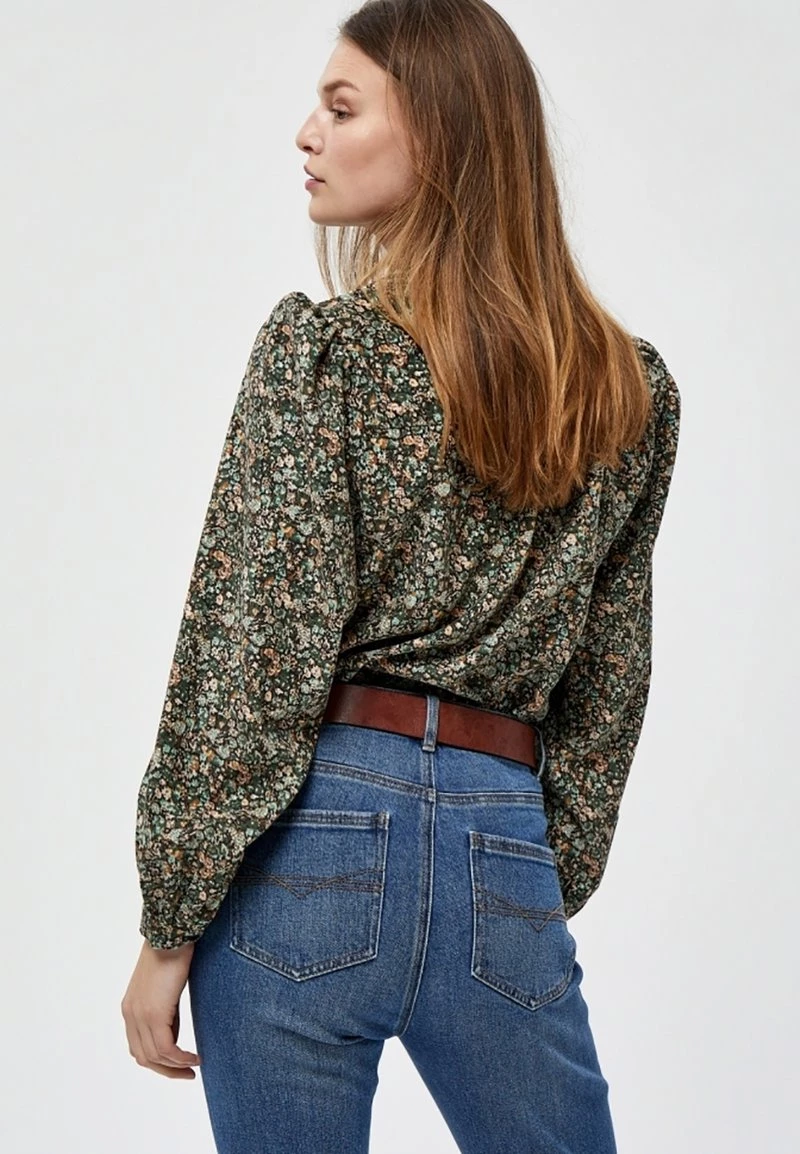 PEPPERCORN ANASTASIA LISSI Blouse Duffel Bag Green Pr Femme 3 PEPPERCORN ANASTASIA LISSI Blouse Duffel Bag Green Pr Femme – Image 3