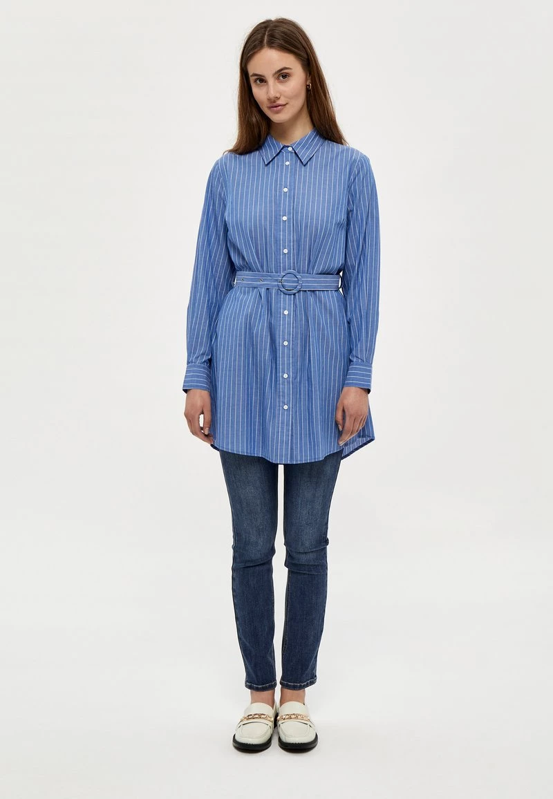 PEPPERCORN LEEN Robe Chemise Blue Fog St Femme 2 PEPPERCORN LEEN Robe Chemise Blue Fog St Femme – Image 2