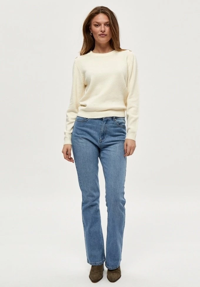 PEPPERCORN Femme ANJA Pullover Seedpearl Cream 2 PEPPERCORN Femme ANJA Pullover Seedpearl Cream – Image 2