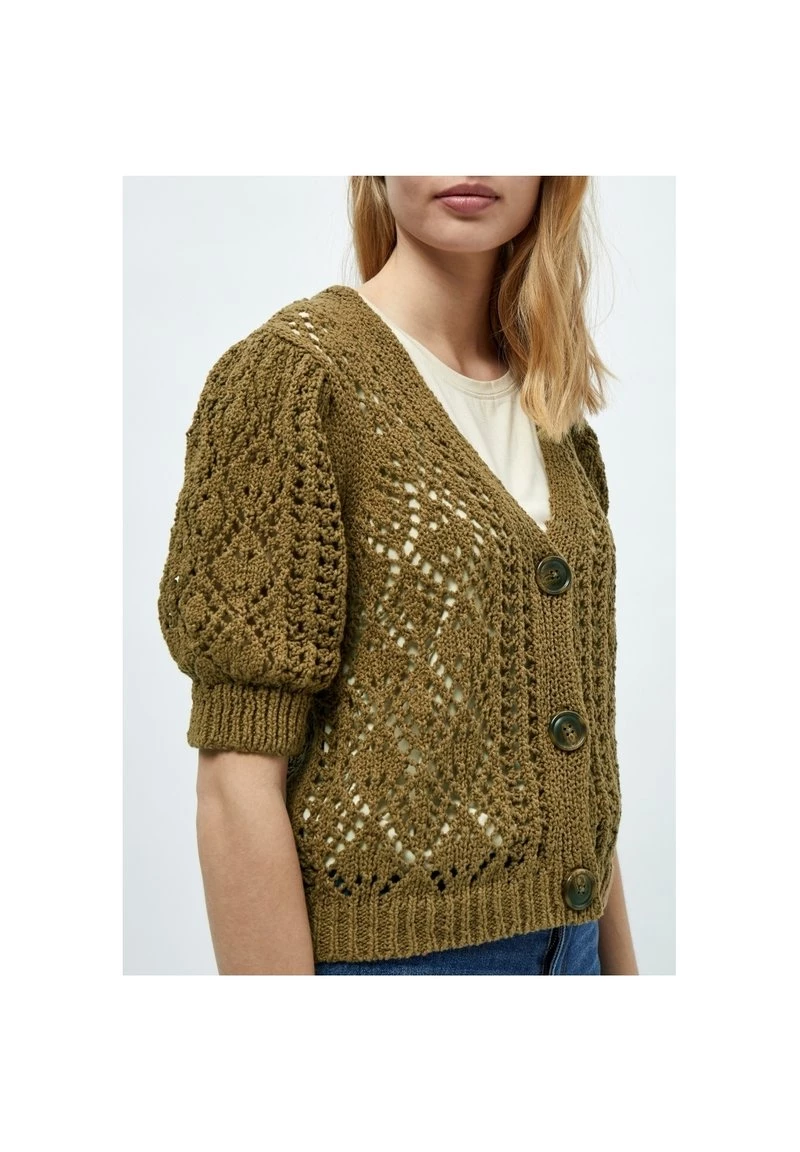 PEPPERCORN EDYN Gilet Ermine Brown Femme 3 PEPPERCORN EDYN Gilet Ermine Brown Femme – Image 3