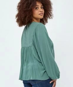 PEPPERCORN Femme DANEA CURVE Blouse Arctic Blue 6 PEPPERCORN Femme DANEA CURVE Blouse Arctic Blue -Promos PEPPERCORN Magasin de442c63aa1e4237ba6f63c84d44b41e