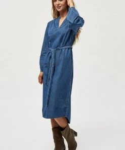 PEPPERCORN Femme CIA Robe En Jean Mid Blue Denim 7 PEPPERCORN Femme CIA Robe En Jean Mid Blue Denim -Promos PEPPERCORN Magasin de82bf30bbcf46c581793feefb5ee26e