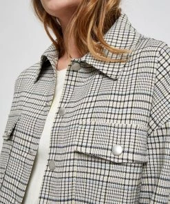 PEPPERCORN Femme NOLA Veste Légère Black Pr -Promos PEPPERCORN Magasin dfb5b26df1a74aa1a61eaedadeb9af62