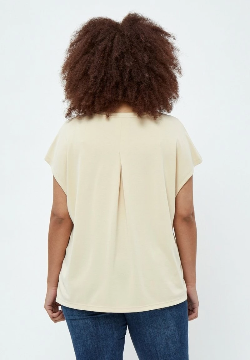 PEPPERCORN Femme LANA Blouse Warm Sand 3 PEPPERCORN Femme LANA Blouse Warm Sand – Image 3