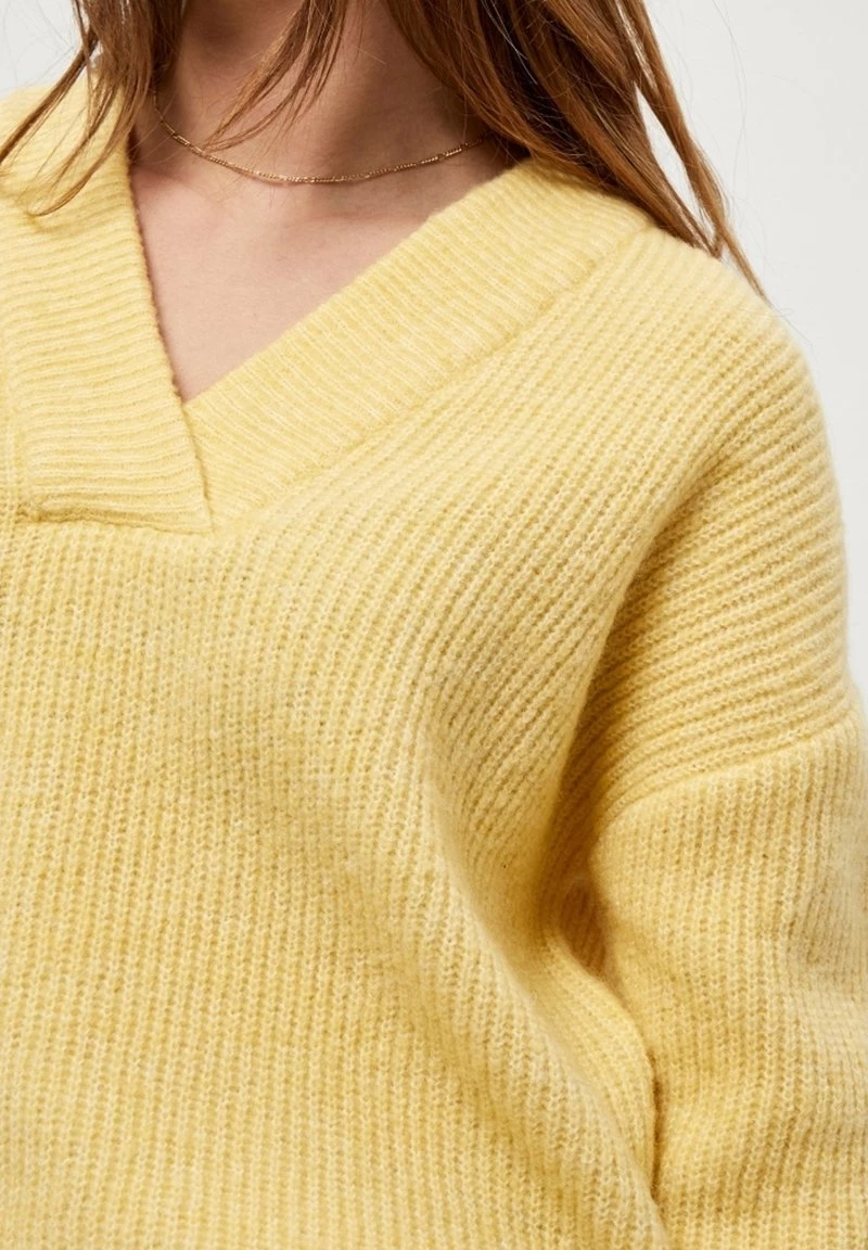 PEPPERCORN Pullover Pale Yellow Melange Femme 4 PEPPERCORN Pullover Pale Yellow Melange Femme – Image 4