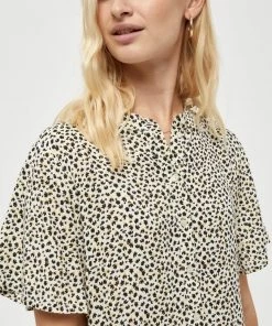 PEPPERCORN Femme CAISA SOPHIA Robe Chemise Seedpearl Cream Pr -Promos PEPPERCORN Magasin ef06833e0efa432797b41f2e2415bfb0