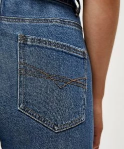 PEPPERCORN Femme LINDA Jean Flare Mid Blue Denim 9 PEPPERCORN Femme LINDA Jean Flare Mid Blue Denim -Promos PEPPERCORN Magasin f56d51093c494e2a9c5c830a7232187a