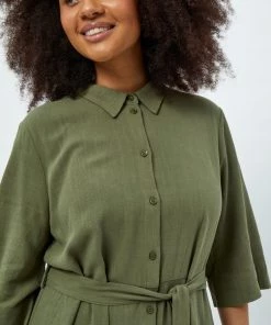 PEPPERCORN DJANET Robe Chemise Juniper Green Femme -Promos PEPPERCORN Magasin f82796aedb0348f89baed7824f72736e