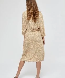 PEPPERCORN Femme NIMA Robe Chemise Prairie Sand Pr -Promos PEPPERCORN Magasin fbf304bdc97e47c9a30517296144025a