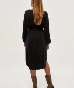 PEPPERCORN Femme LANA Robe De Jour Black 6 PEPPERCORN Femme LANA Robe De Jour Black -Promos PEPPERCORN Magasin fd0bd91ce51949beb6960fff8287142c