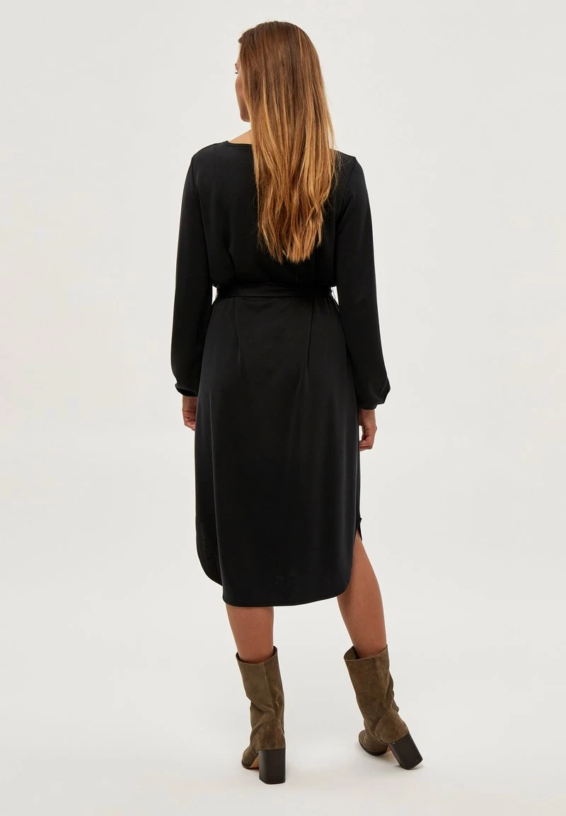 PEPPERCORN Femme LANA Robe De Jour Black 3 PEPPERCORN Femme LANA Robe De Jour Black – Image 3